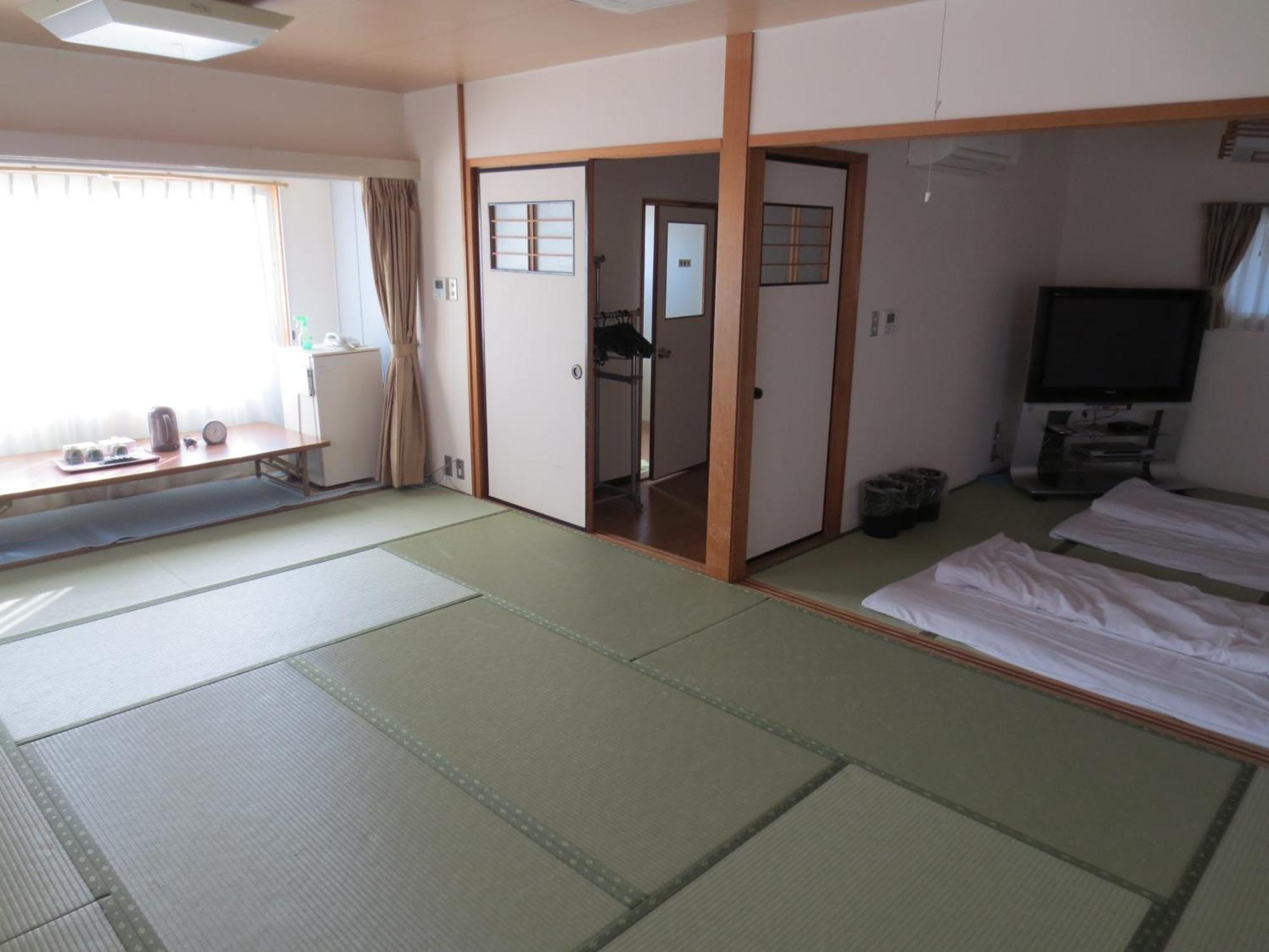 Hotel Minatoya Kōchi Δωμάτιο φωτογραφία