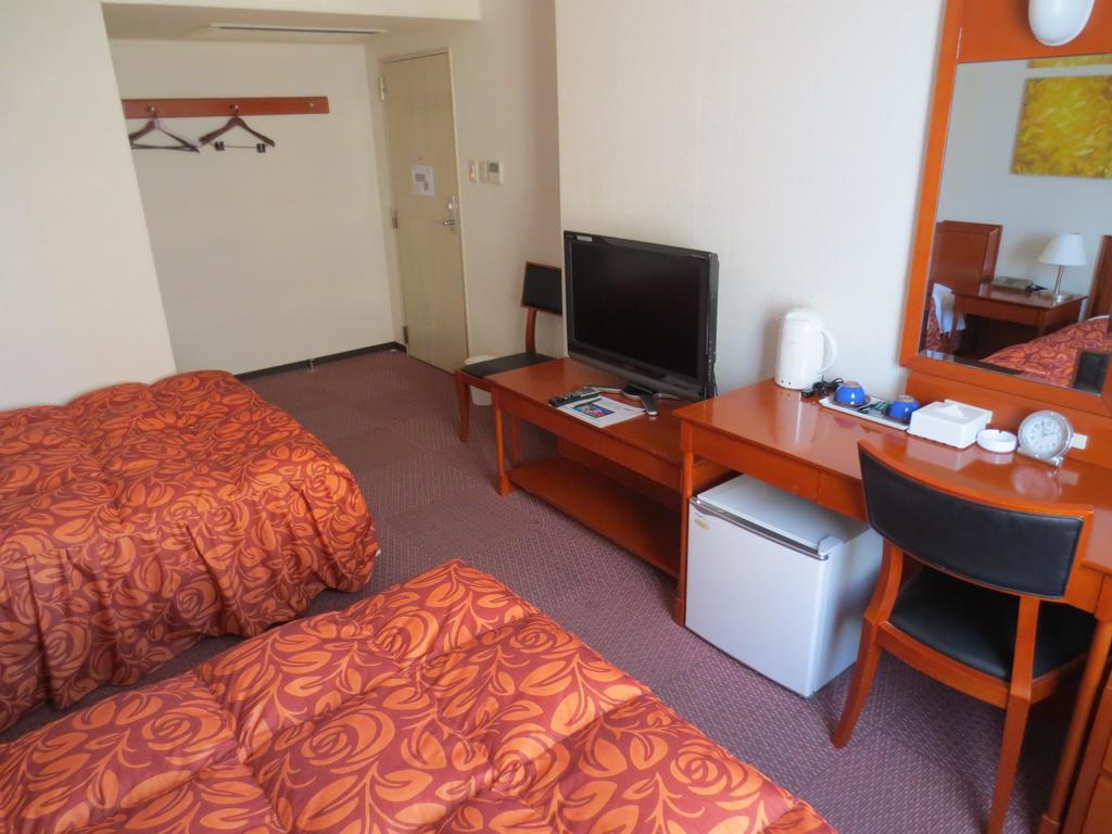 Hotel Minatoya Kōchi Δωμάτιο φωτογραφία
